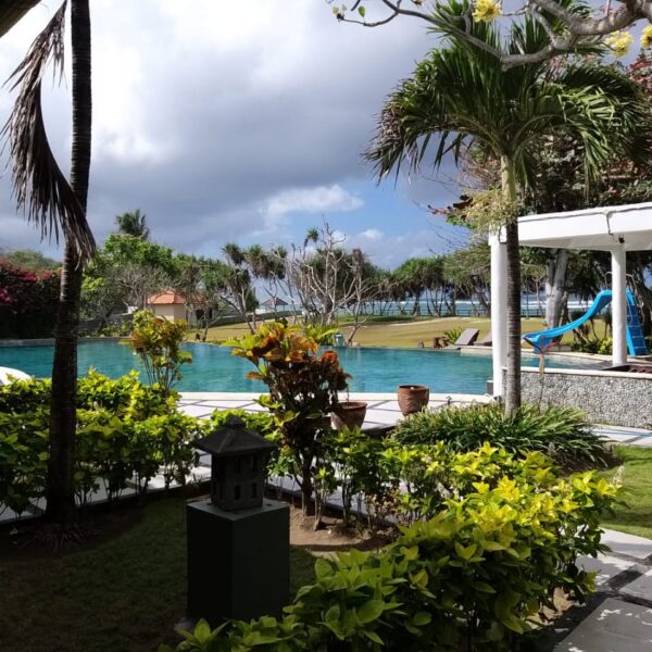 Tropická zahrada v Tropical resortu