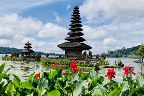Chrám na Bali